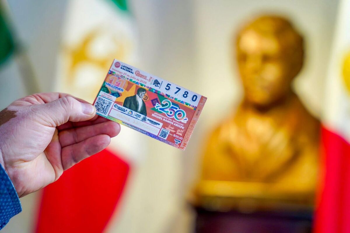 Billete conmemorativo de La Lotería Nacional de Miguel Ramos Arizpe. | Especial