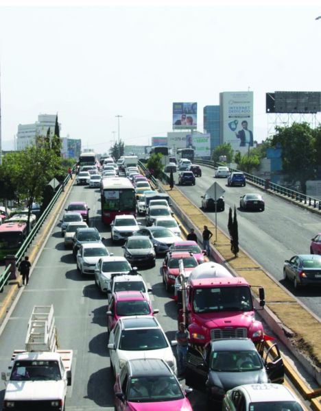 En auto propio, un traslado largo cuesta hasta $150. T. Contreras