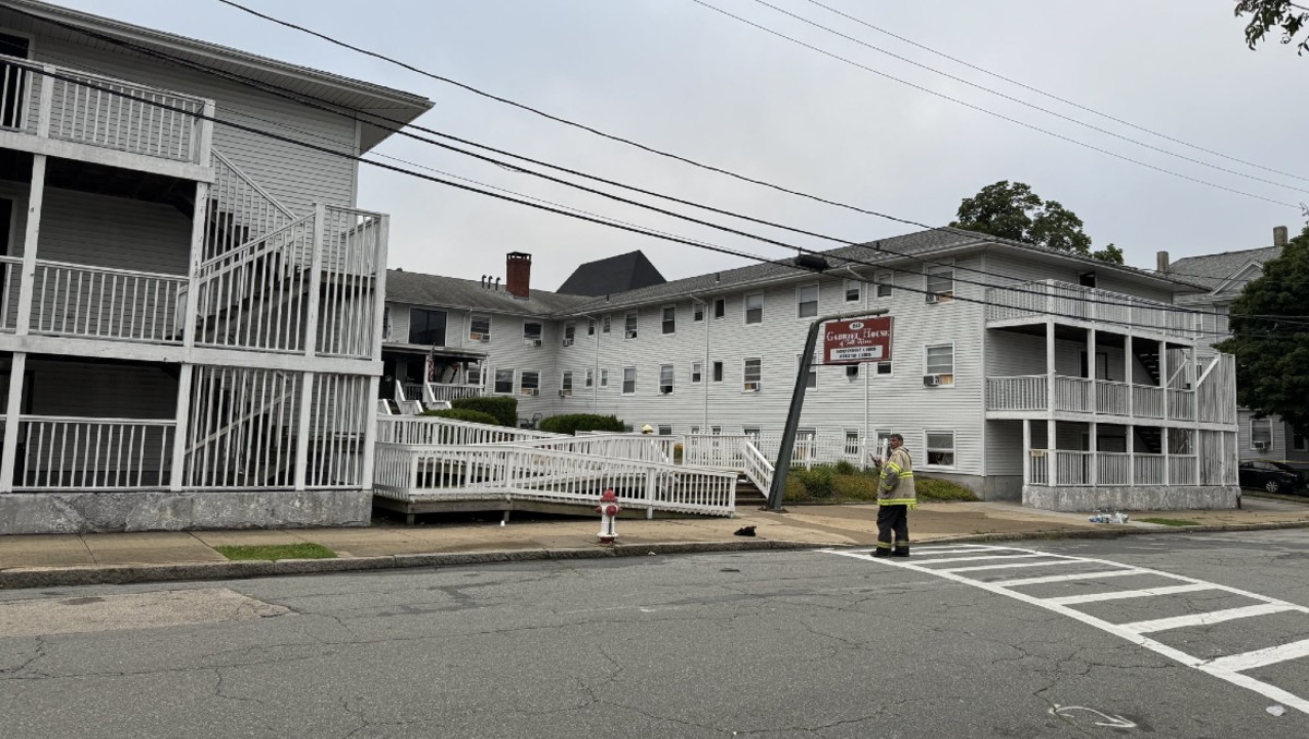 Incendio en la residencia asistida Gabriel House en Fall River en el estado de Massachusetts. Especial