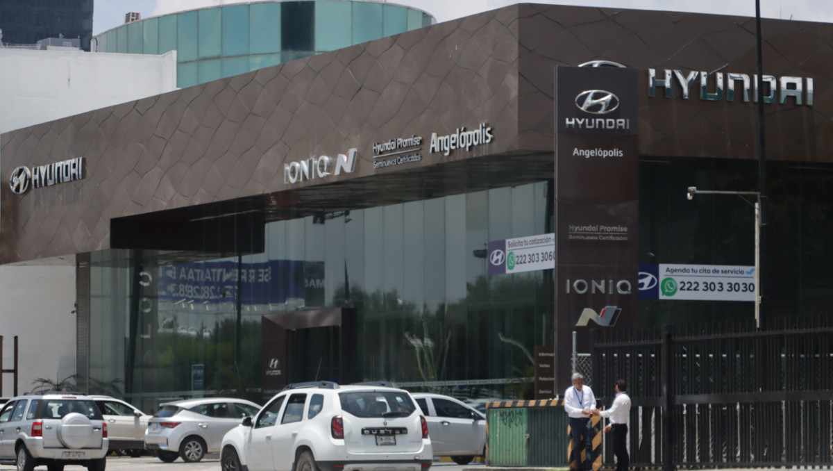 Roban en sucursal de Hyundai Angelópolis | Agencia Es Imagen
