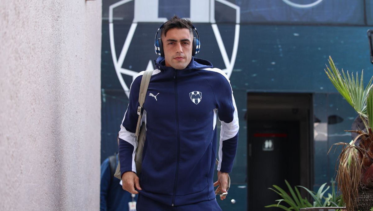 Santiago Mele debutó con el pie izquierdo en Rayados; situación que no ocurría desde hace 9 años (Imago7)