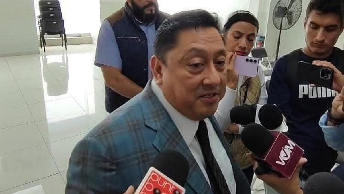 Acusan a Uriel Carmona de desviar más de 256 millones de pesos | Especial