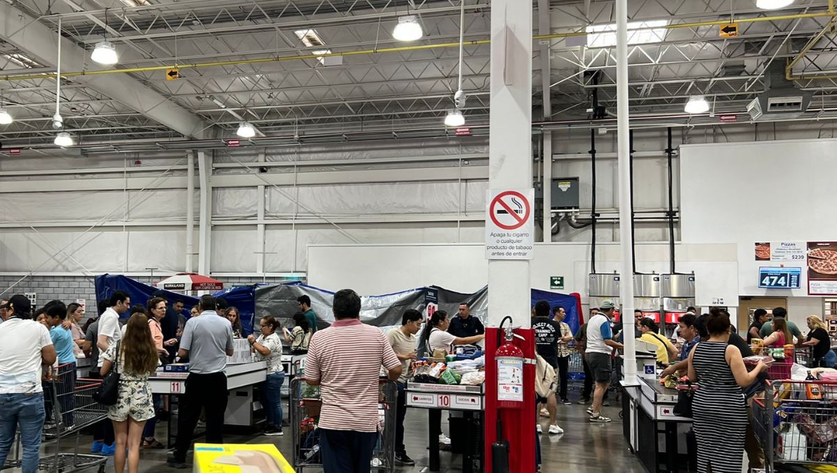 La mujer falleció la tarde del domingo al interior del establecimiento. Édgar Plata