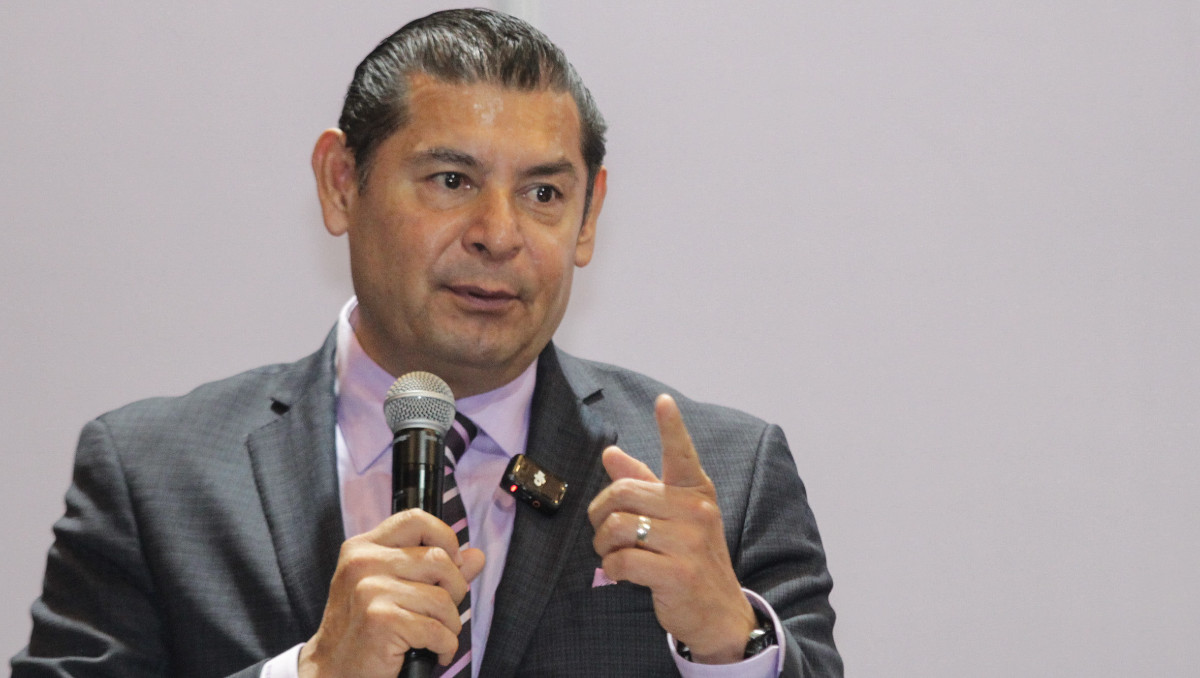Alejandro Armenta, gobernador de Puebla | Agencia Es Imagen