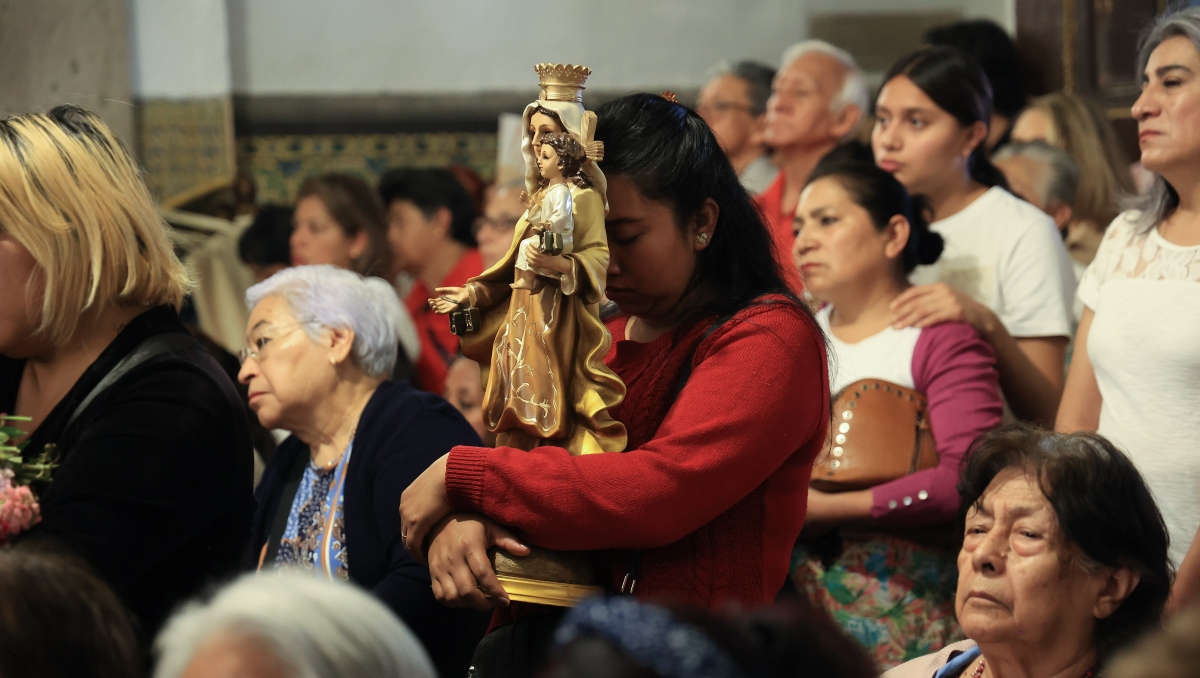 Católicos poblanos agradecen a la Virgen del Carmen favores concedidos | EsImagen