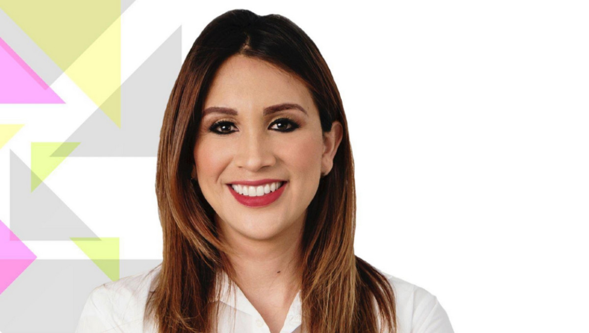 Valeria Lorety | Especial