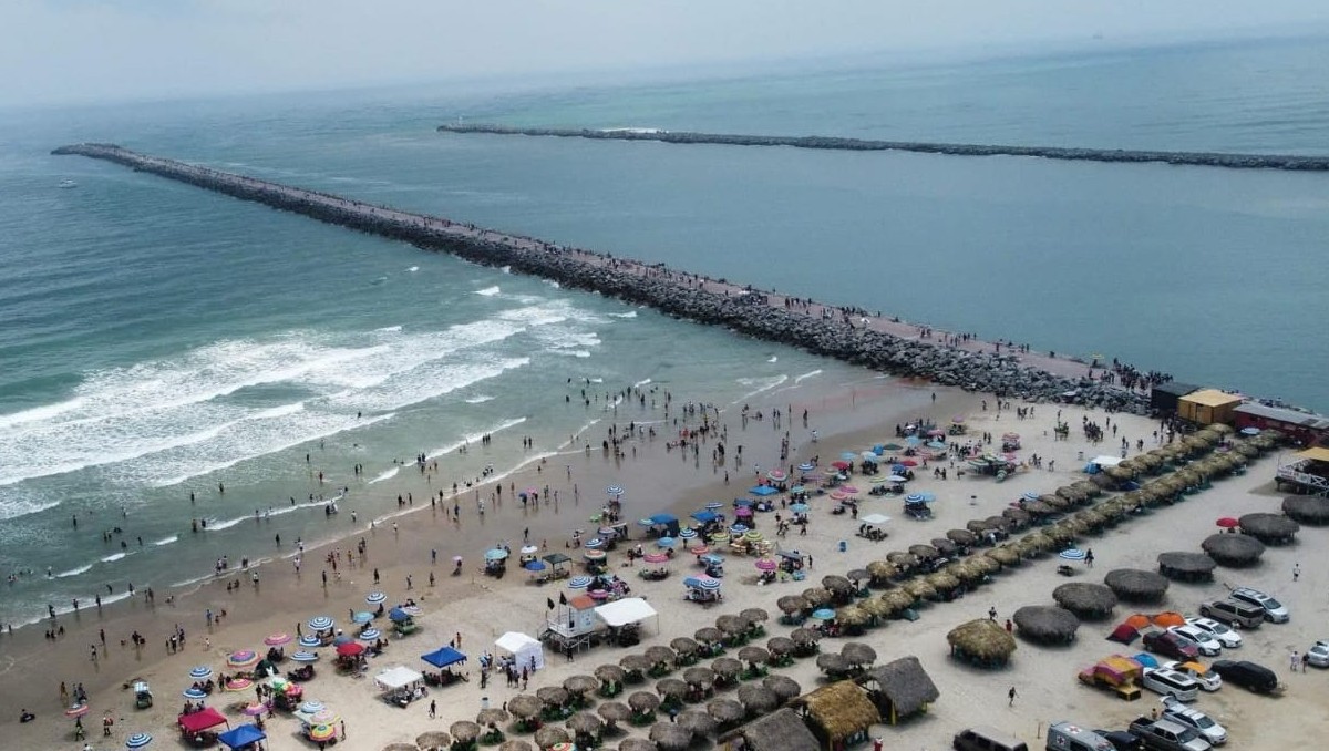 Escolleras de Playa Miramar en Ciudad Madero.