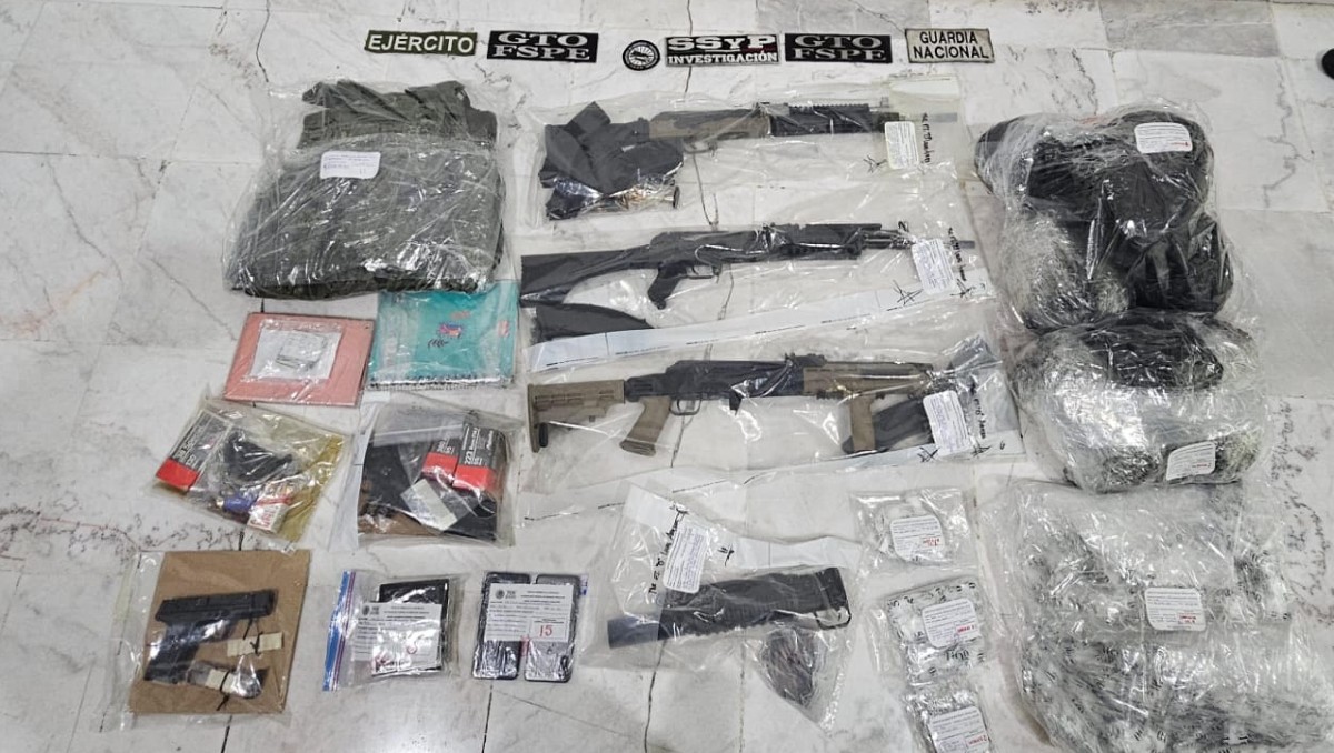 León: aseguran droga y armas de fuego tras cateo | Especial