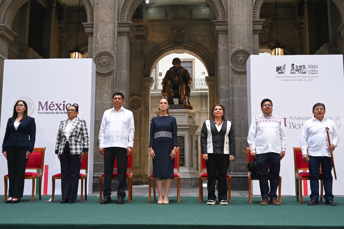Ceremonia del 153 Aniversario Luctuoso de Benito Juárez en Palacio Nacional | Especial