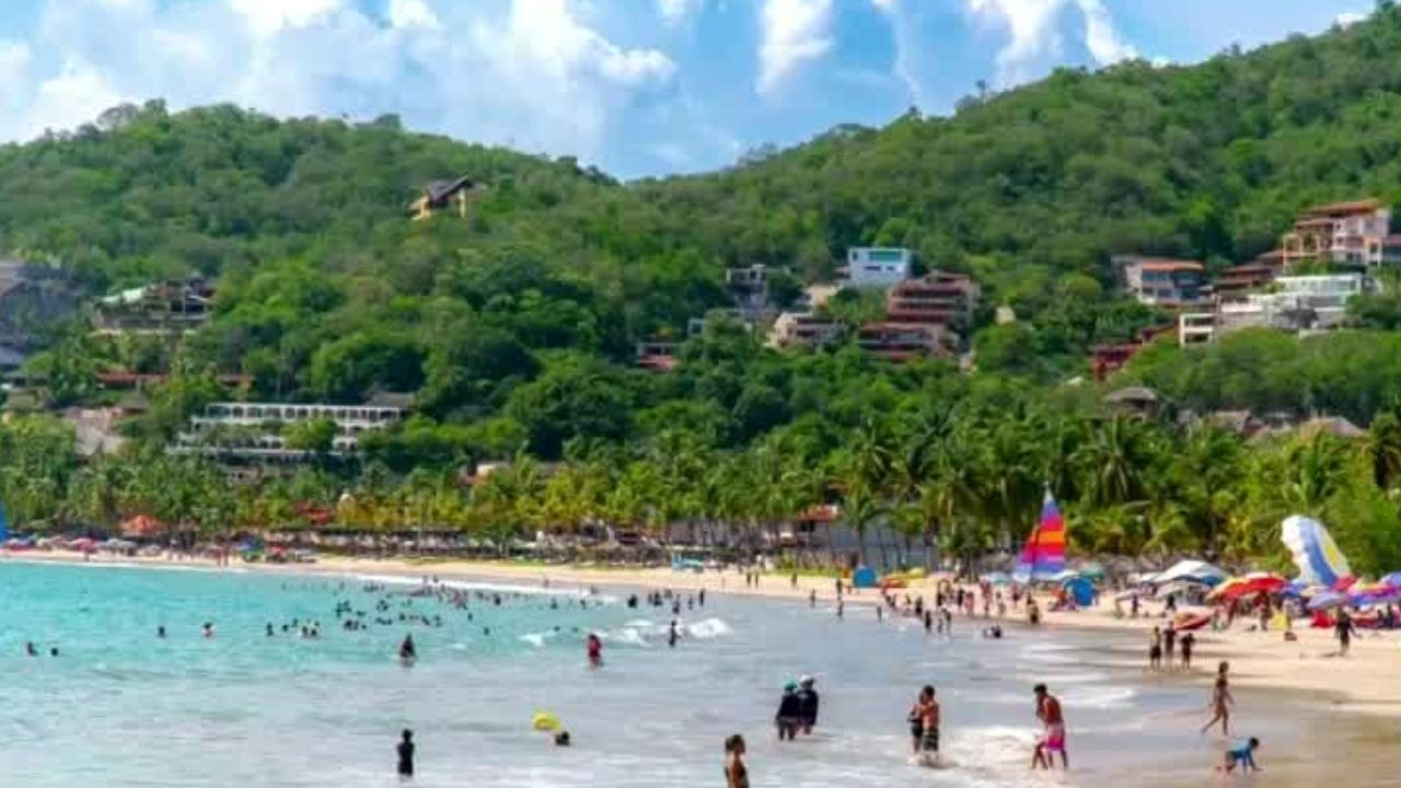 Oleada turística en Guerrero: Más de un millón de visitas ponen al estado en el radar vacacional