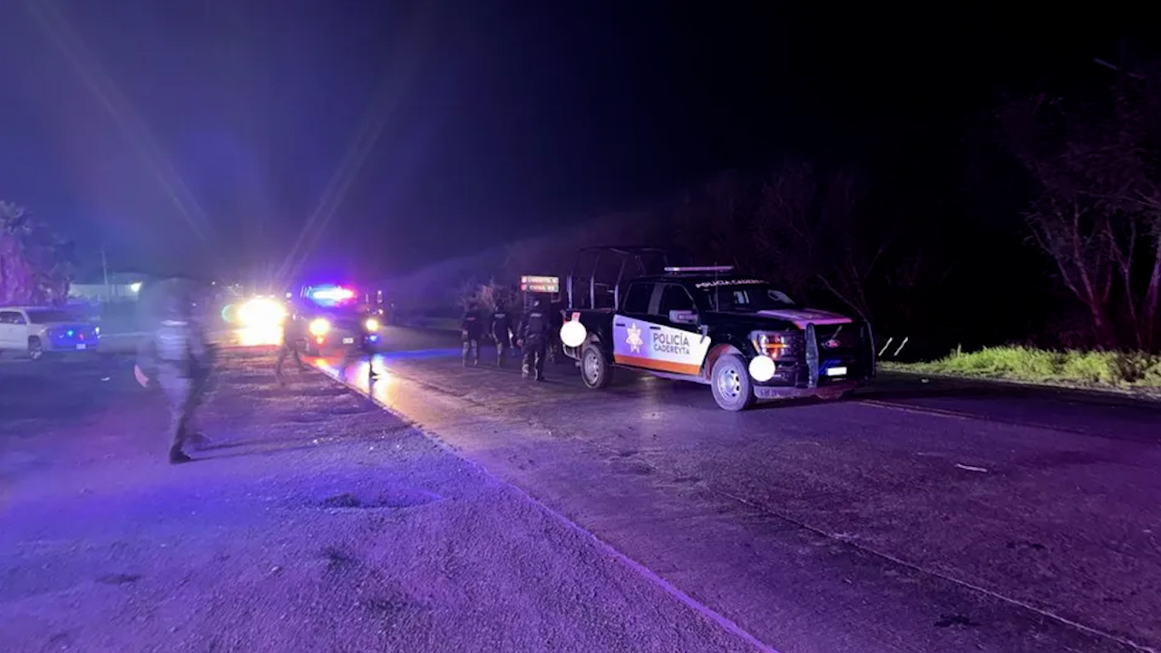Violento choque armado deja cuatro muertos en vía Cadereyta-Allende, Nuevo León