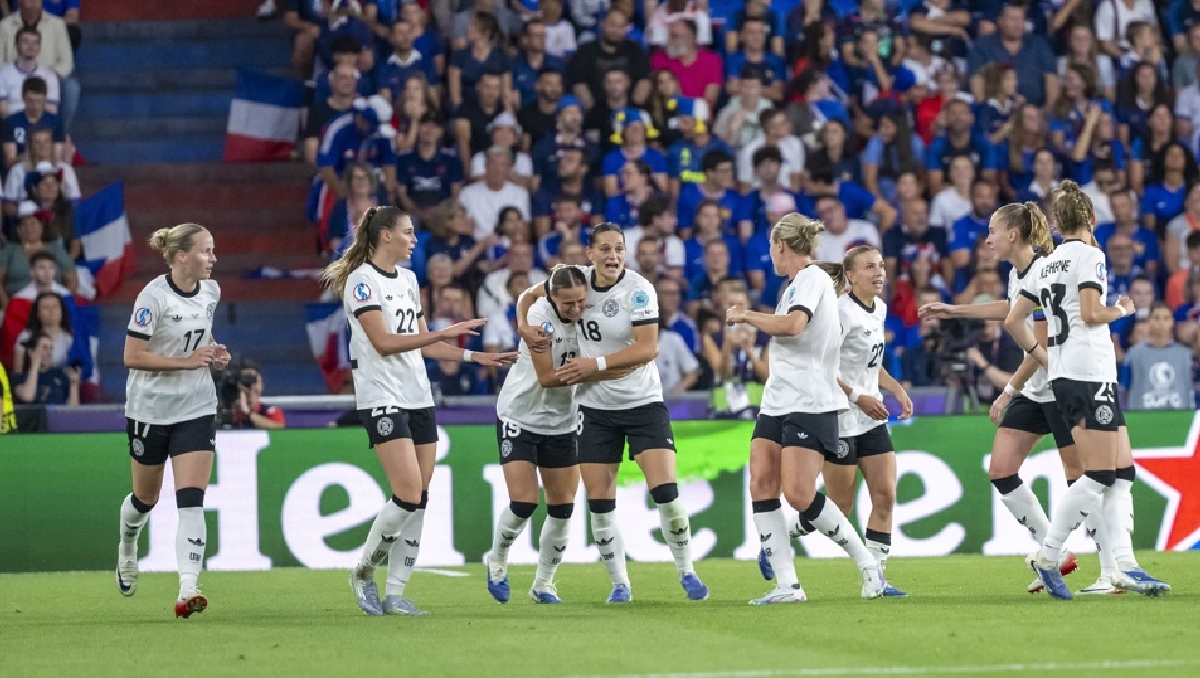 Alemania firma su pase a semifinales de la Eurocopa Femenina venciendo a Francia en penales (EFE)