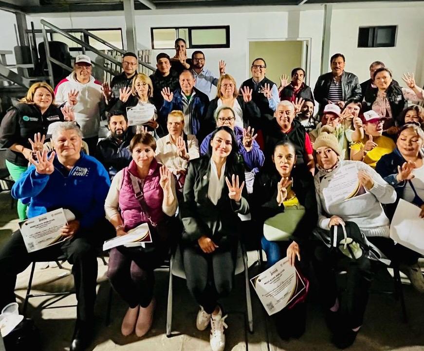 Las autoridades reiteraron su compromiso para fortalecer el comercio local. (Foto: especial)
