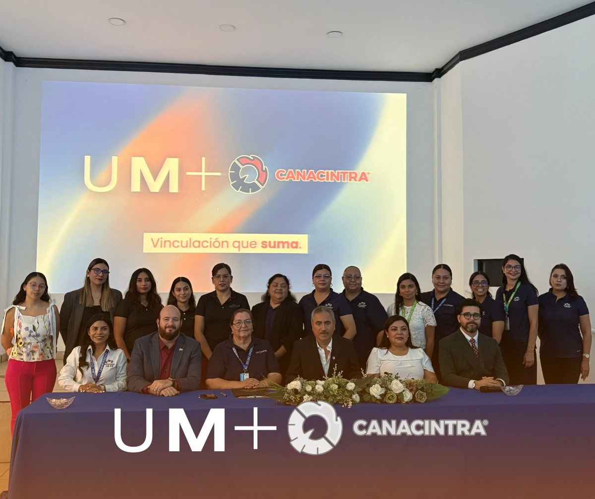 Canacintra Torreón firma convenio para incorporar estudiantes a la IP. (Especial)