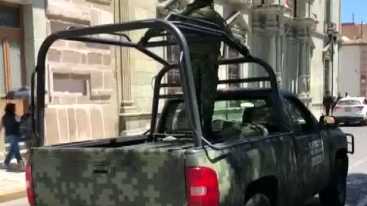 Detienen célula criminal colombiana tras ataque a policías en Oaxaca