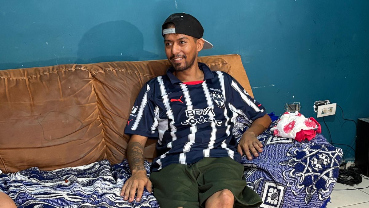 Everardo vive sólo tras la muerte de su madre y el abandono por parte de su pareja. | Ángel Mercado