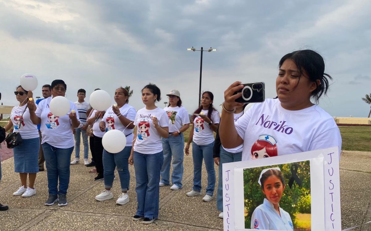 Familiares y amigos se manifestaron en el Hemiciclo a los Niños Héroes. | Fluvio Cesar Martínez