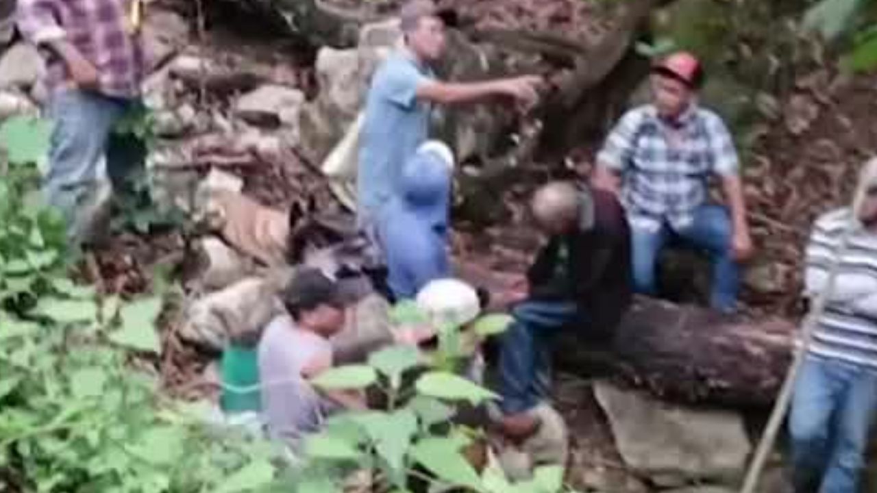 Localizan a Eliel Gutiérrez, abuelito que sobrevivió 4 días en una barranca
