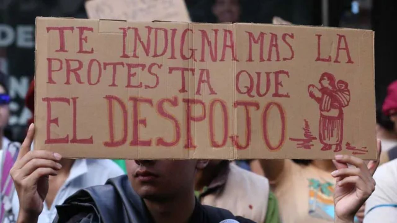 Realizan segunda marcha contra la gentrificación en la Ciudad de México