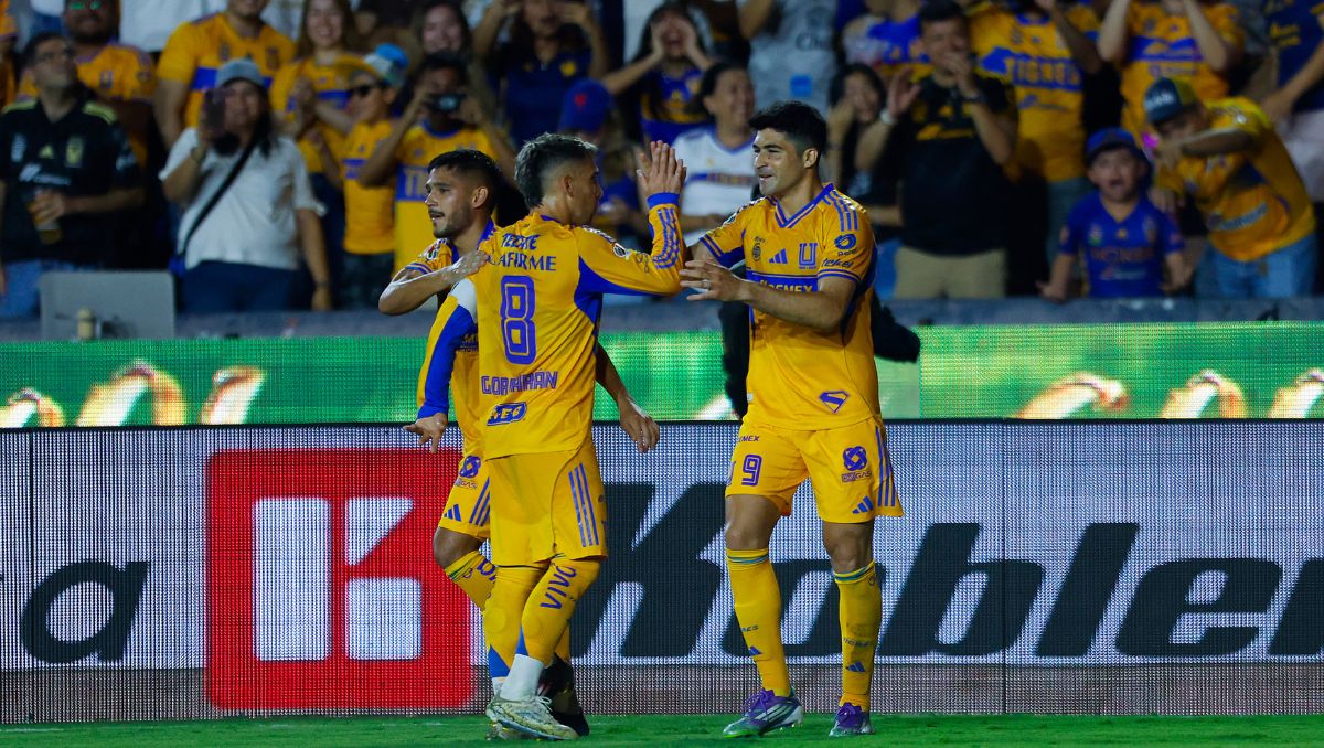 Tigres liga 10 partidos sin perder en el Estadio Universitario (Imago7)