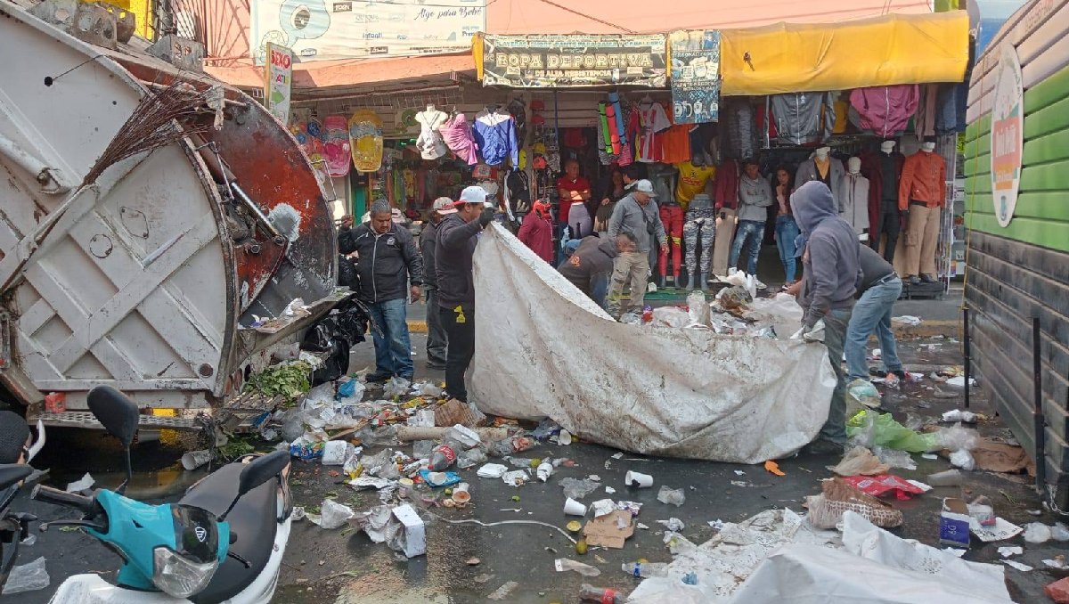 Vecinos de la zona oriente y poniente denuncian falta de recolección de basura. Foto: (Especial)