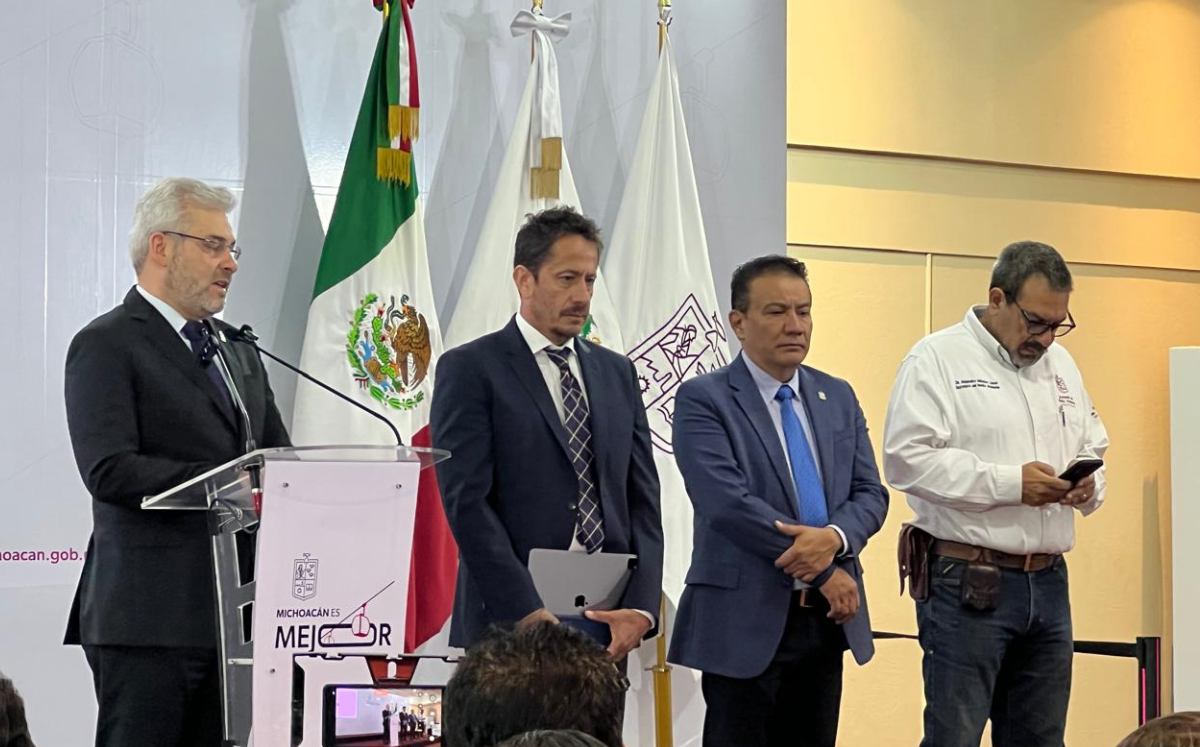 El gobernador Alfredo Ramírez durante la conferencia de prensa.