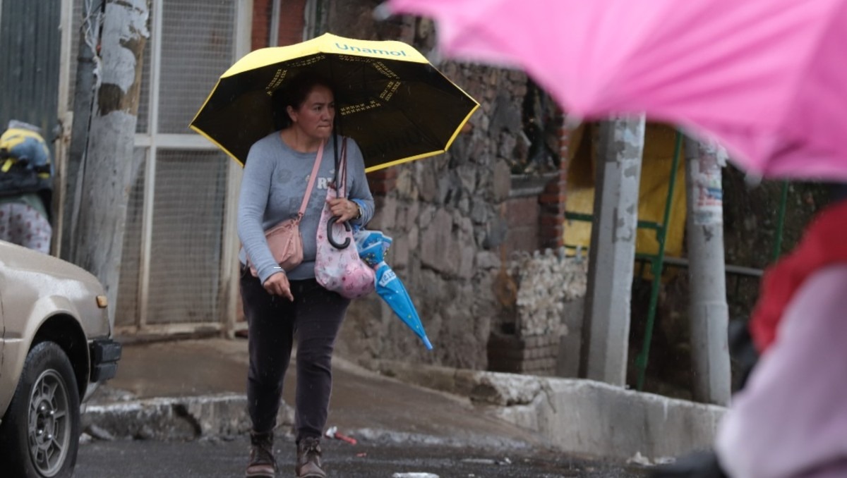 La lluvia en CdMX continuará para la capital en estos horarios | Jesús Quintanar