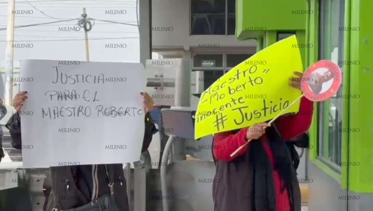 Los maestros y estudiantes expresaron que confían en el profesor por lo que aseguran que es inocente. Foto: (Especial)