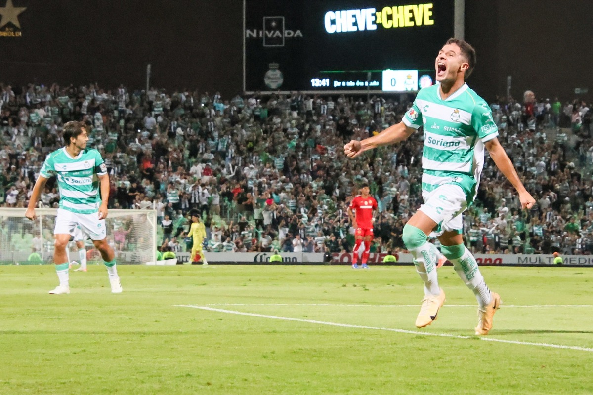 Ramiro Sordo festejando su gol. | Verónica Rivera