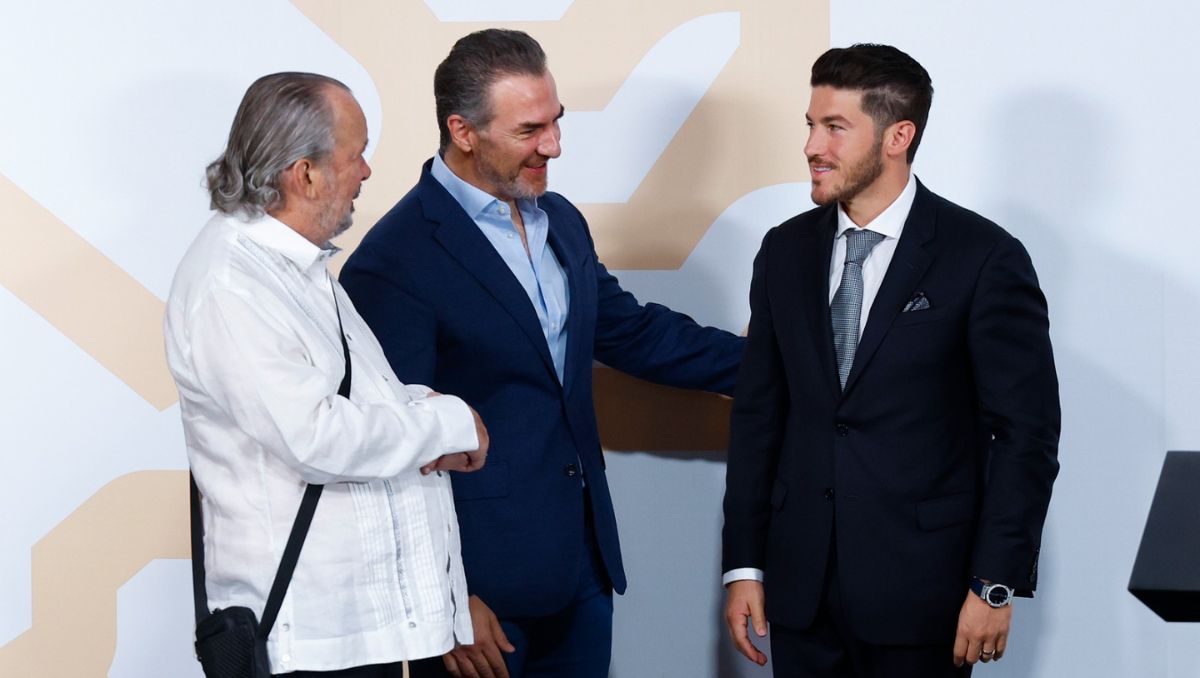 Adrián de la Garza alcalde de Monterrey, Samuel García gobernador de Nuevo León y Mauricio Fernández alcalde de San Pedro | Foto: Jorge López