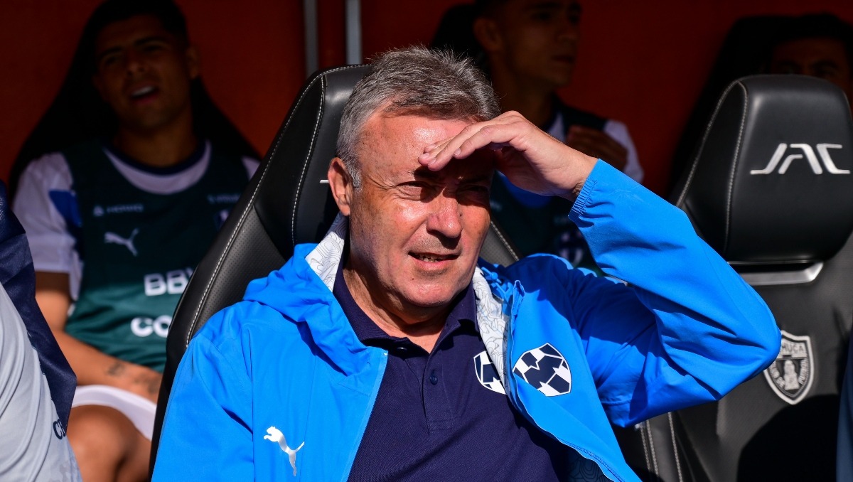 Domènec Torrent tiene su primer prueba  en casa con Rayados (Imago7)