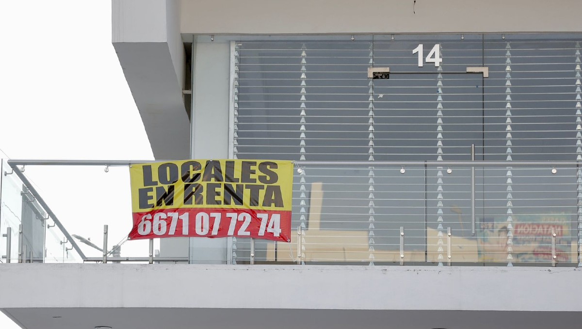Negocios han cerrando sus locales; los ponen en renta a precios bajos. (Foto: Ariel Ojeda)