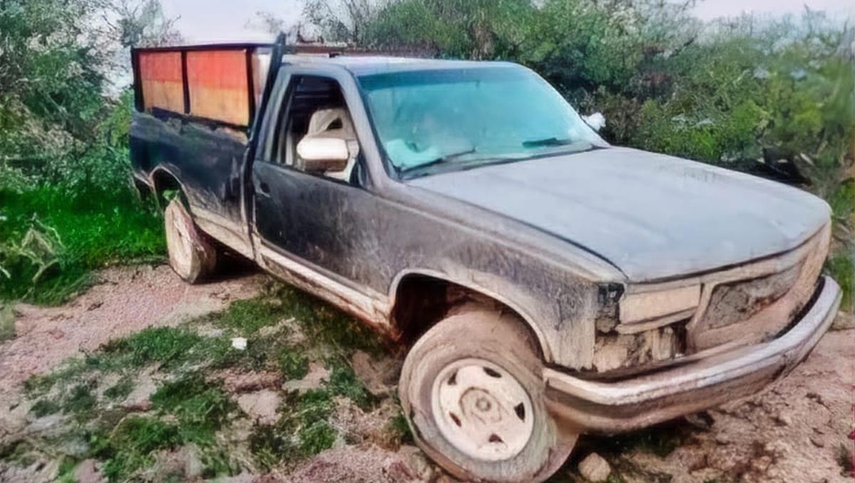Siete camionetas cargadas con hidrocarburo robado fueron halladas en Ajacuba, Hidalgo