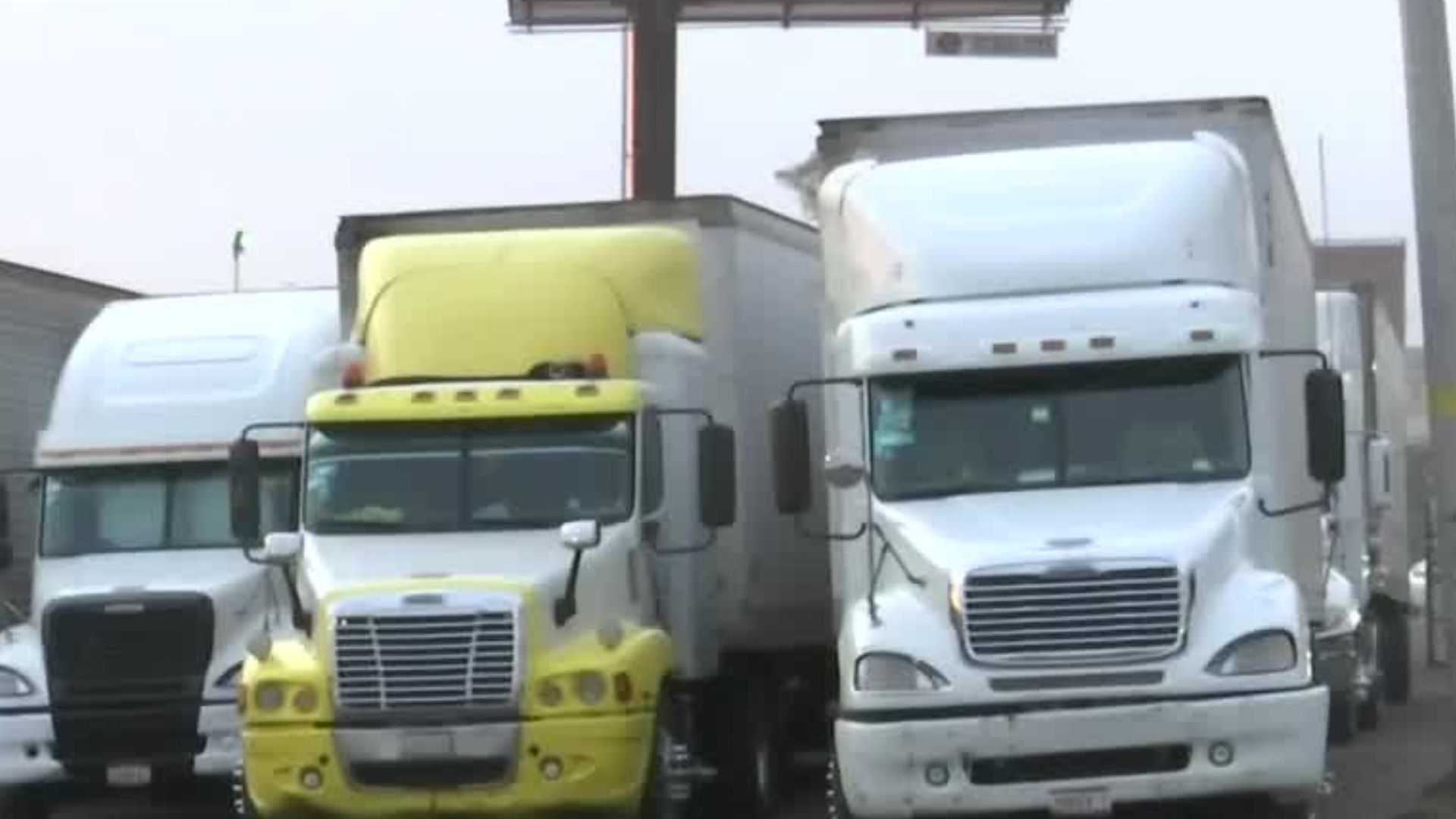 Transportista de Jalisco explica el peligro constante con el aumento de la inseguridad en el estado
