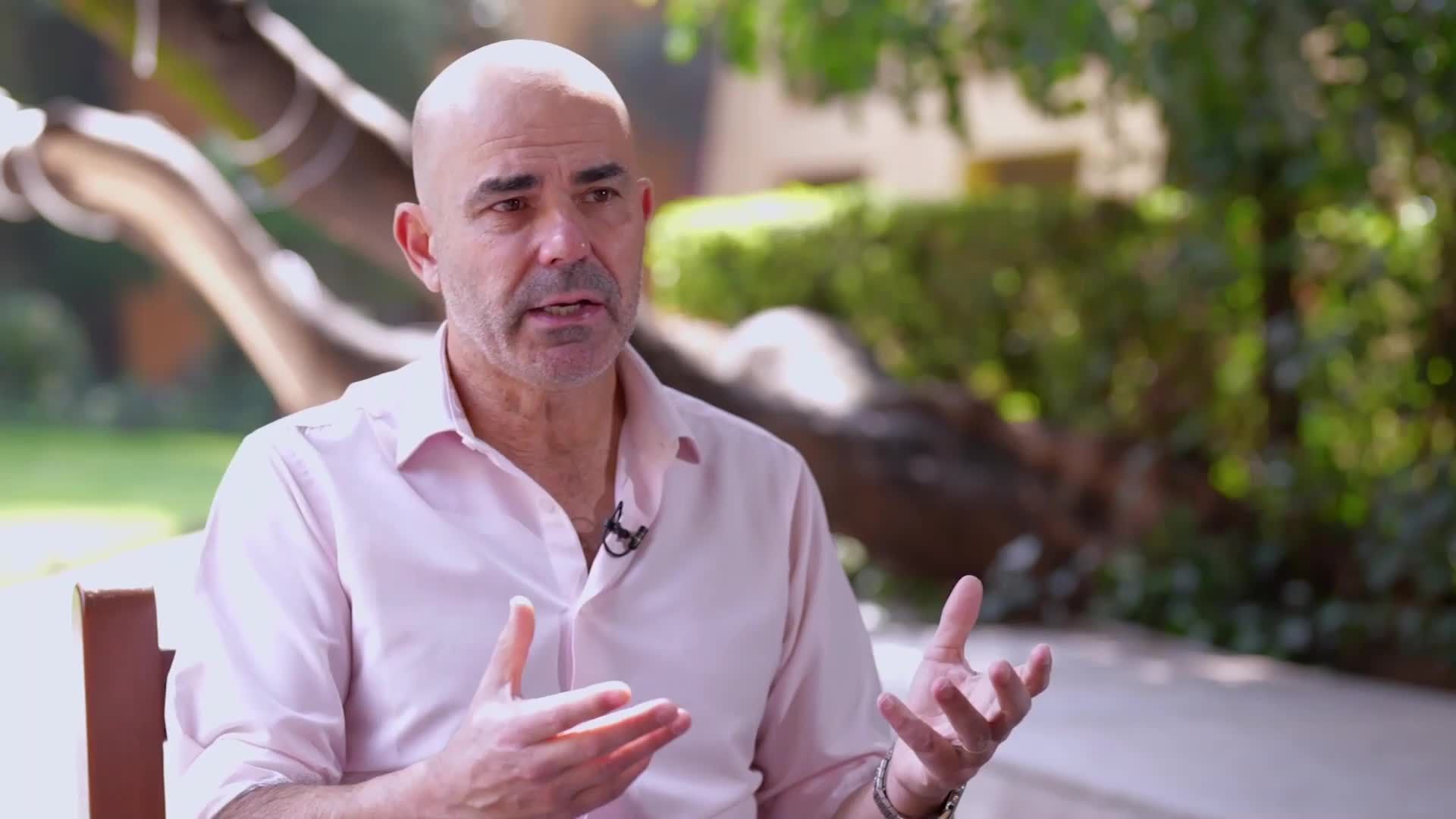 Eduardo Sacheri, autor de "Demasiado lejos" | En 15