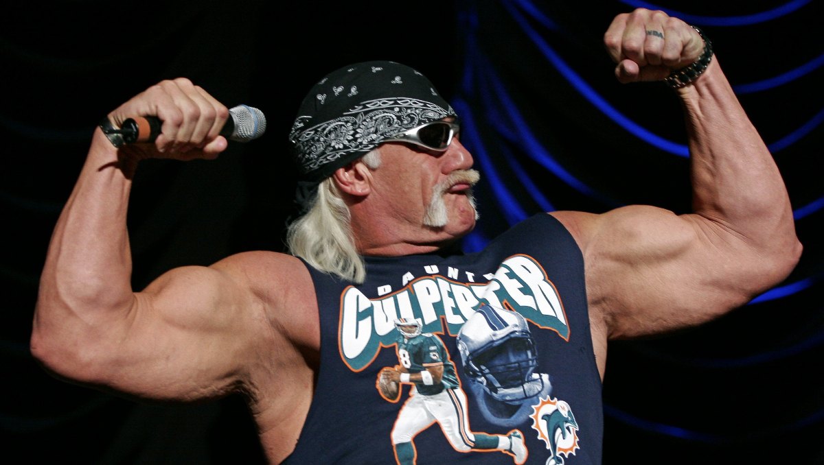 Hulk Hogan captó la atención de miles de aficionados por su teatralidad en el ring | EFE