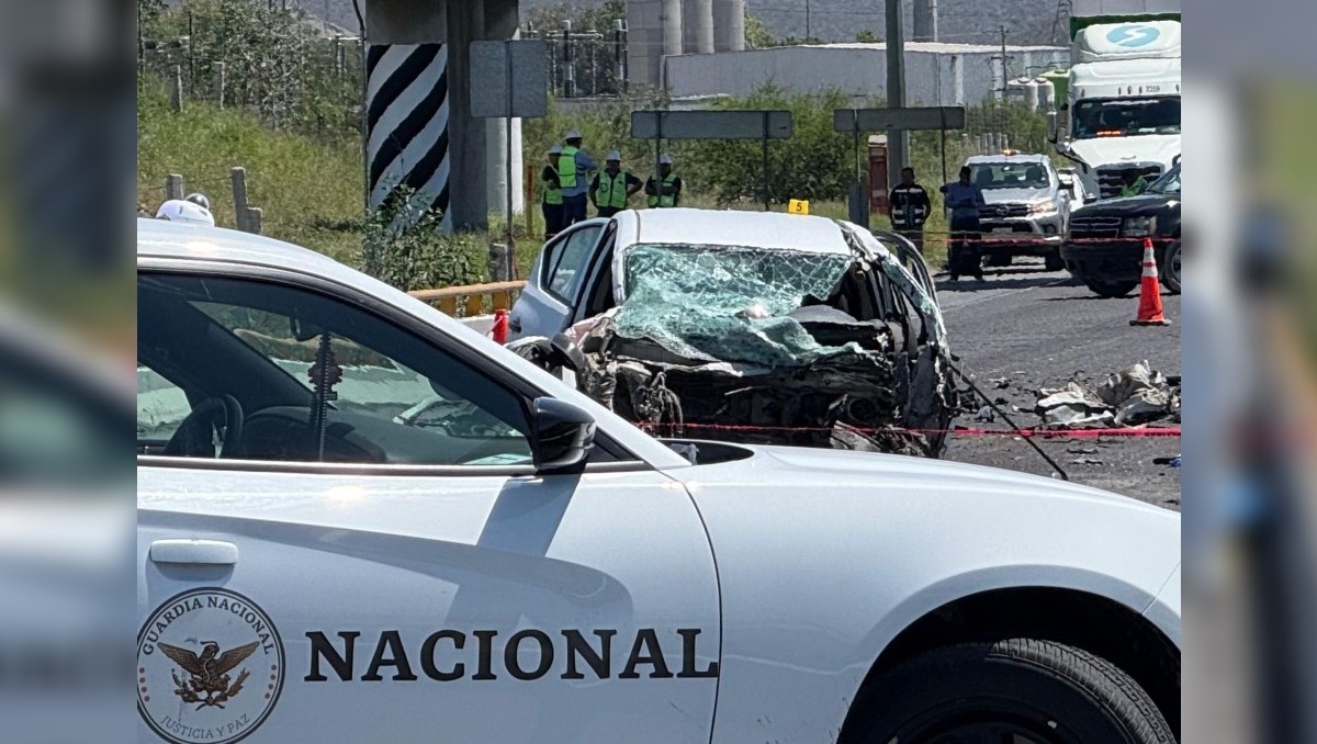 Dos personas murieron y una más resultó lesionada tras un fuerte choque frontal. | Especial