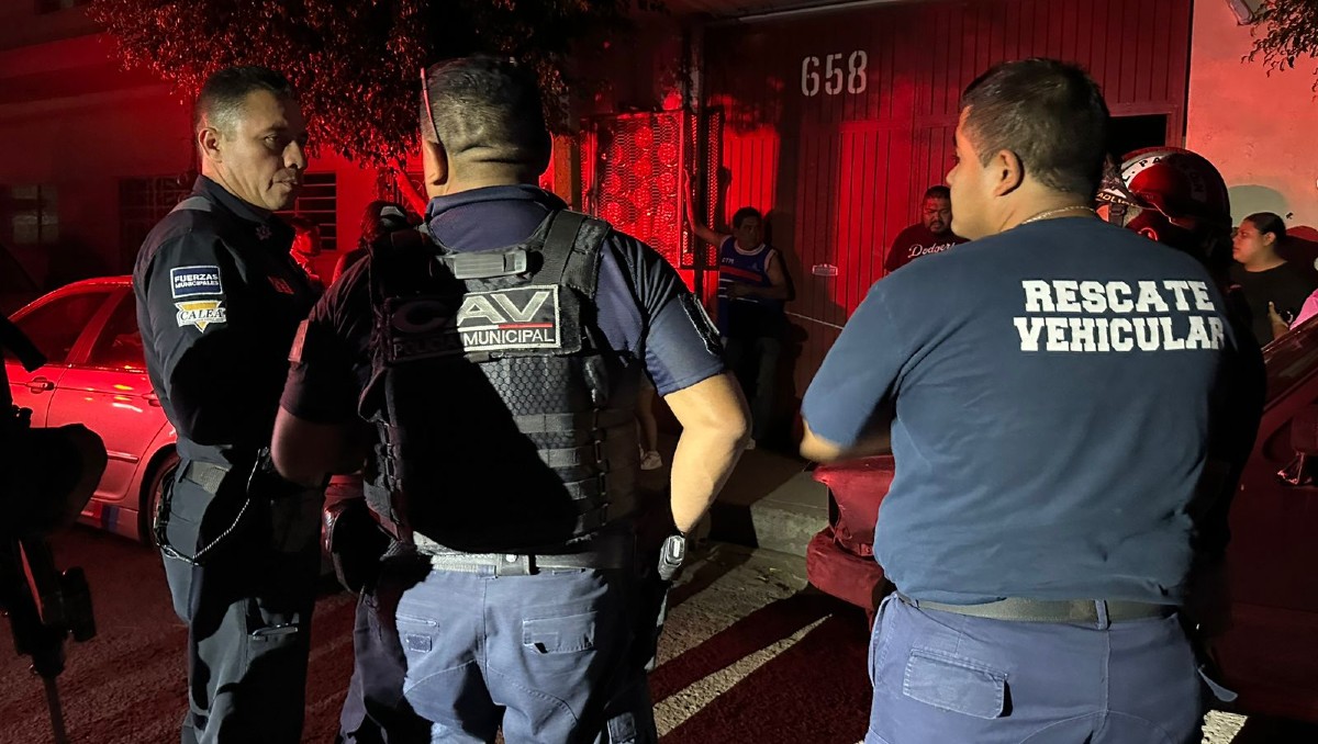 Reportero es presuntamente agredido por policía en Irapuato | Especial