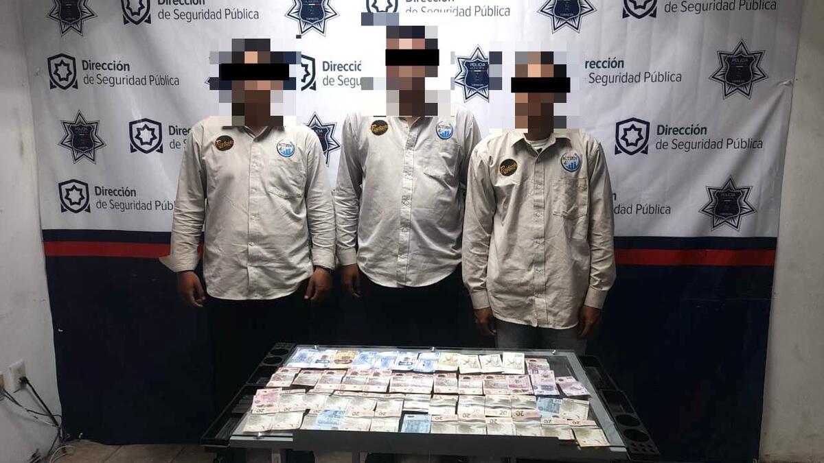 En Torreón, detienen a tres empleados por realizar cobros excesivos. (Notivox Policía)