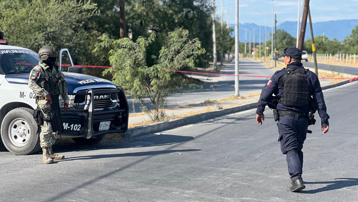 Elementos de seguridad se concentran en la colonia Paseo de las Haciendas tras el reporte. | Mayte Villasana