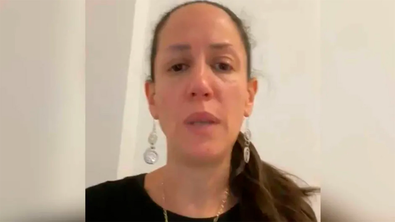 Mexicana denuncia violencia en Argentina por parte de su exesposo diplomático