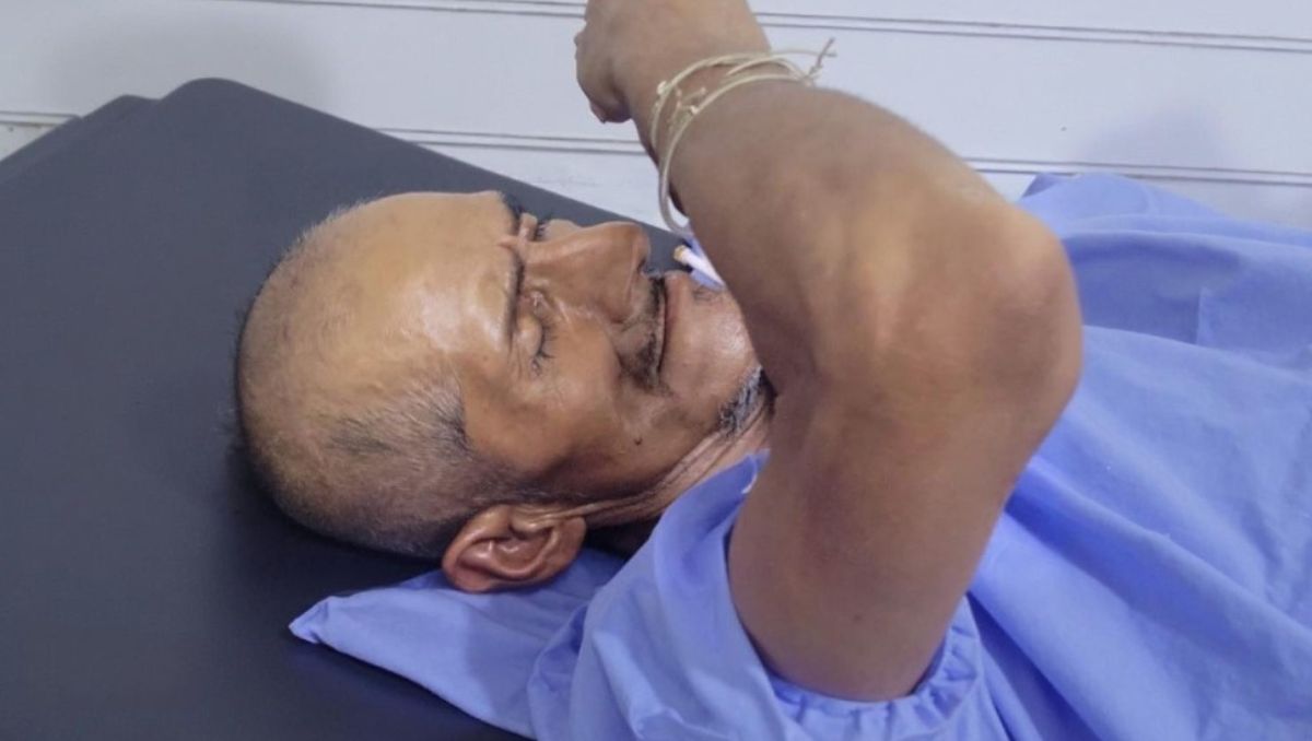 El paciente fue hallado inconsciente afuera de una parroquia en Torreón. | Especial