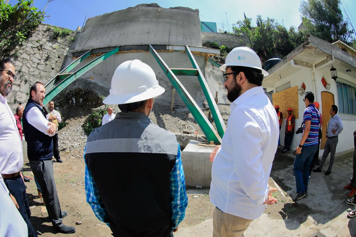 saac Montoya Márquez encabezó la conclusión de la demolición controlada | Cortesía.