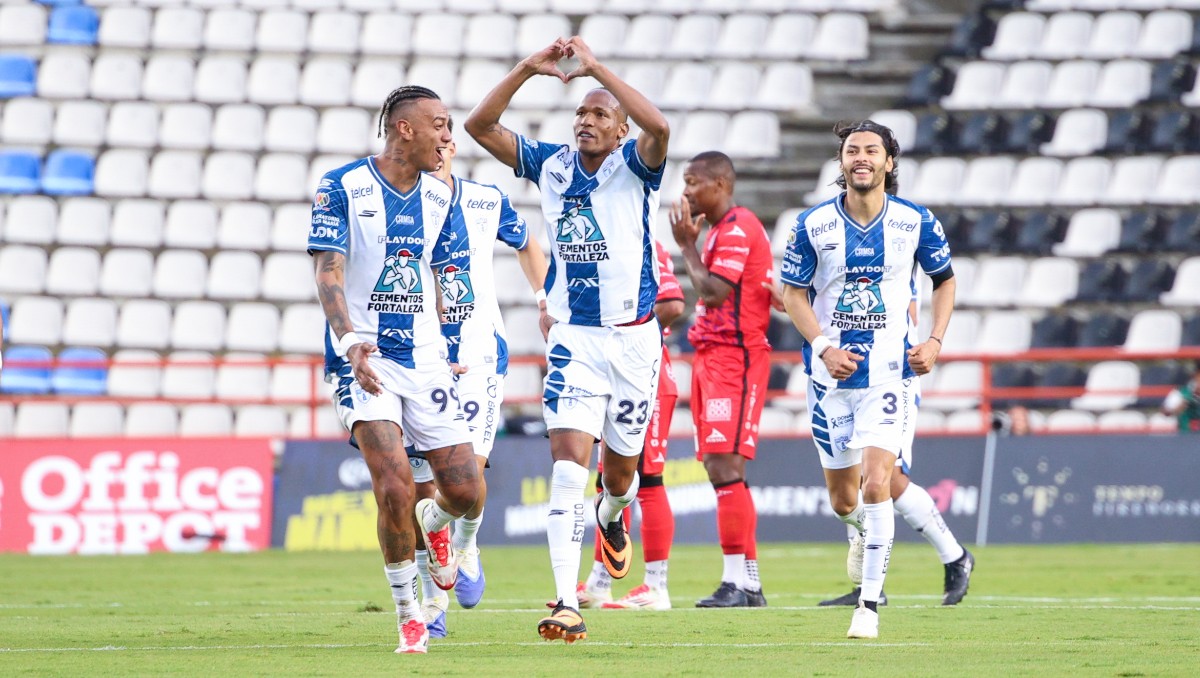 Julián Quiñones dio a Pachuca el triunfo sobre Mazatlán en el Apertura 2025 (Imago7)