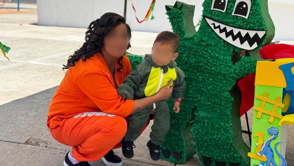 Penitenciaría femenil de Guanajuato celebra cumpleaños de bebé | Secretaría de Seguridad y Paz