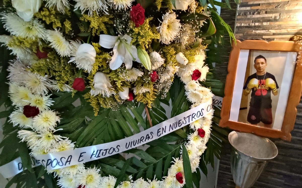 El cuerpo fue velado en la funeraria Rosales de Gómez Palacio. l Roberto Amaya