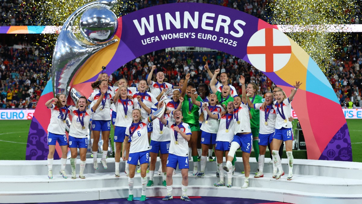 Inglaterra gana la Eurocopa Femenina tras vencer en penales a España (Reuters)