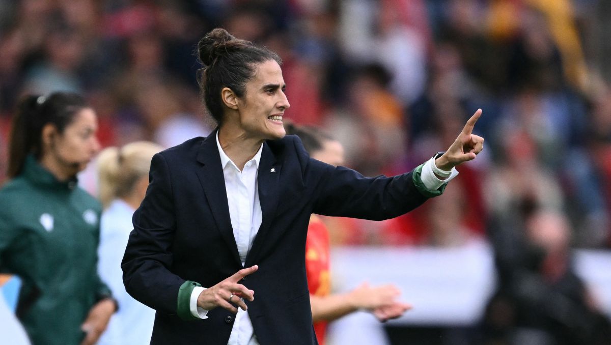 Montse Tomé expresó que España fue mejor, pero sabe que en el futbol no siempre gana el mejor (AFP)