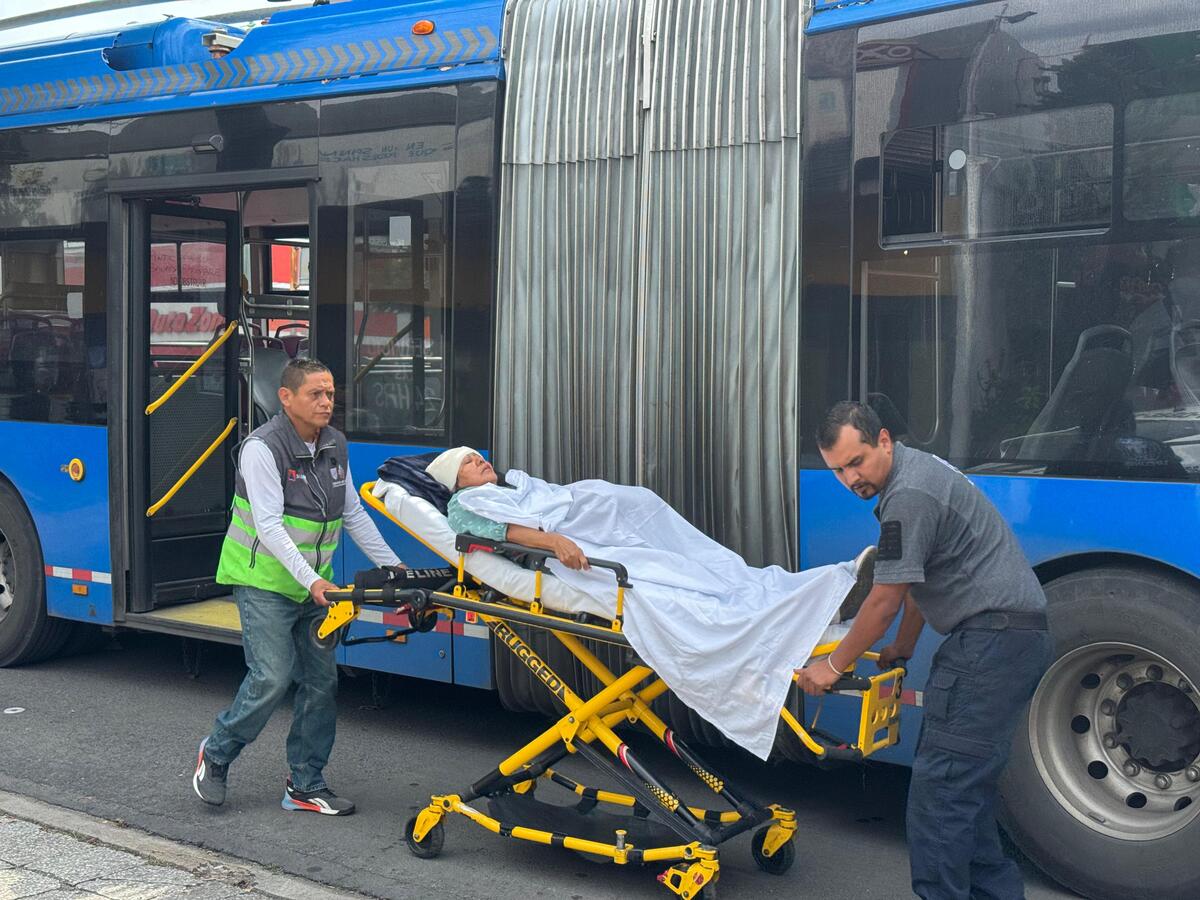 Uno de los conductores no cedió el paso.