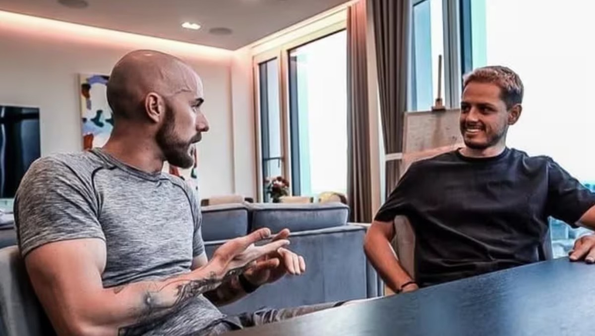 Adrián Marcelo culpa a Diego Dreyfus de polémicas de 'Chicharito' Hernández | Especial
